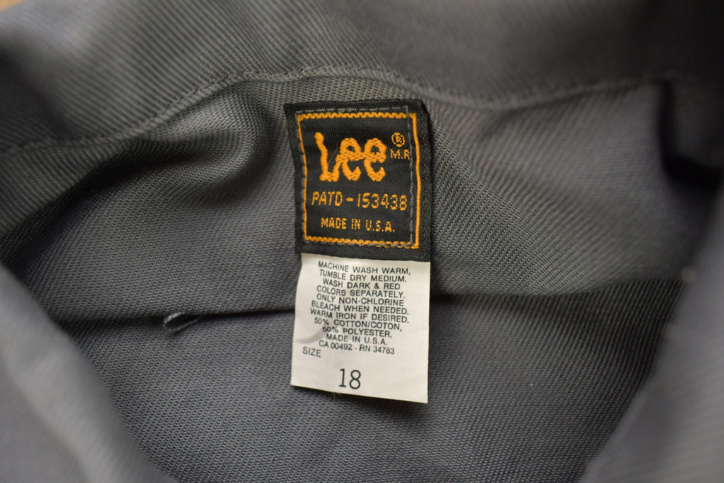 Vintage 1970s Lee Riders Denim Jean Jacket / Vintage Denim / Streetwear / Fall Jacket / Trucker Jacket / Made In USA / Button Up Jacket