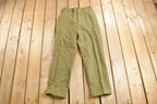 Vintage 1960s Army Pleated Cargo Pants Size 29 x 30