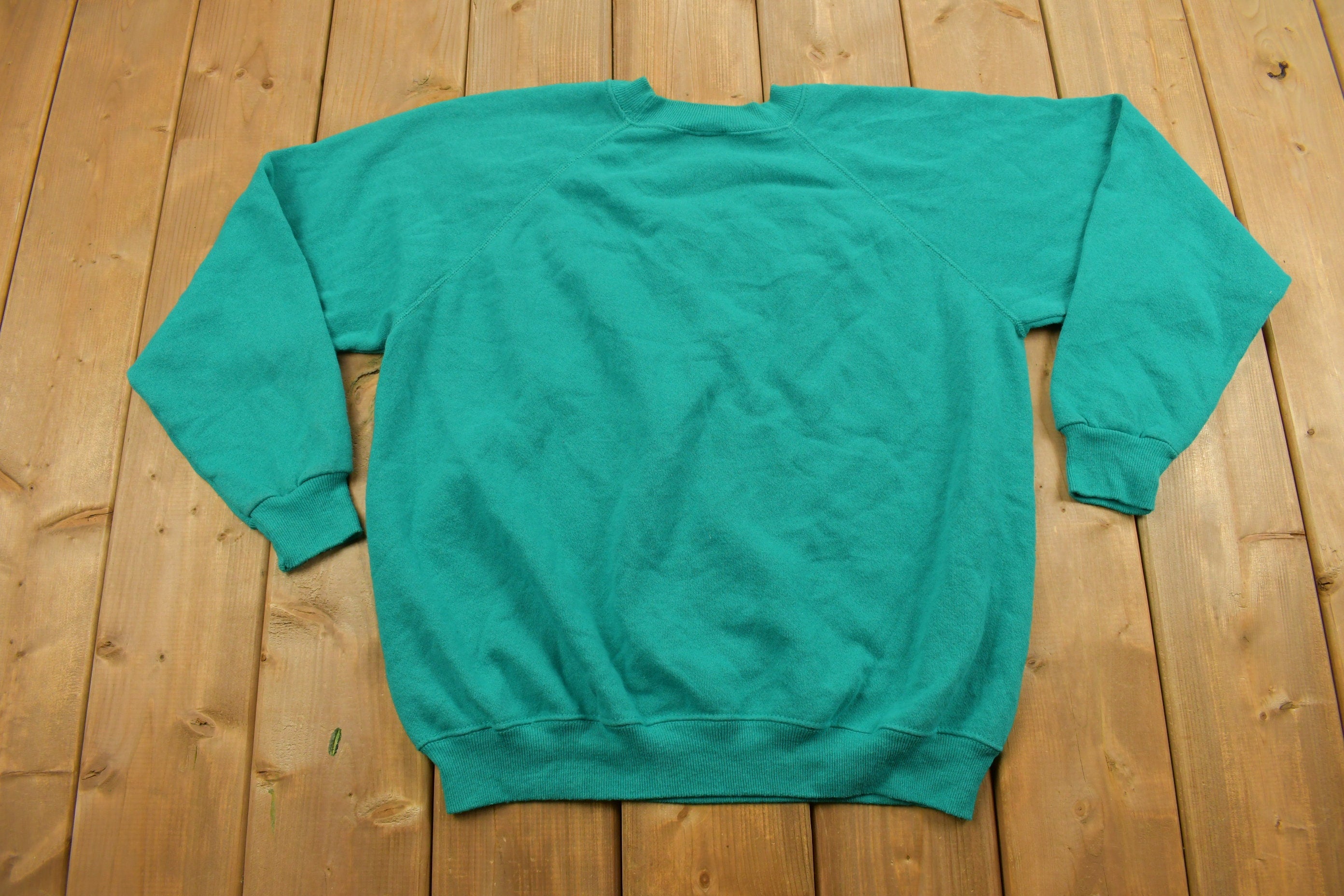 Vintage 1980s Hanes Raglan Crewneck Sweatshirt