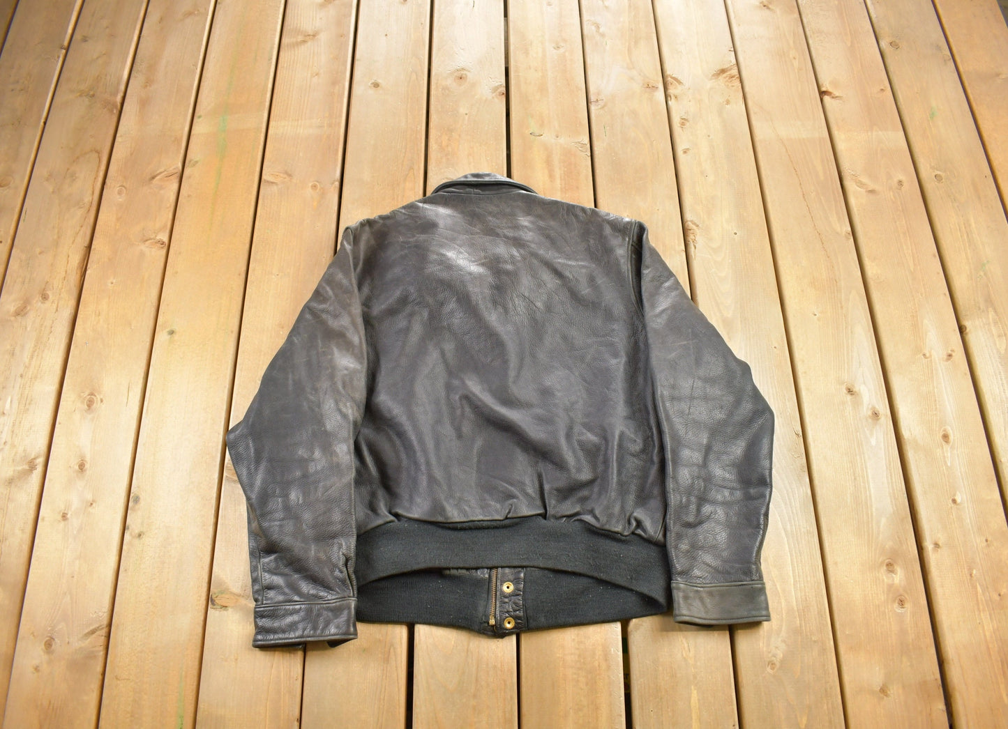 Vintage 1980s Original Leather Fine Leather Jacket / Fall Outerwear / Leather Coat / Distressed Leather / Streetwear Fashion /