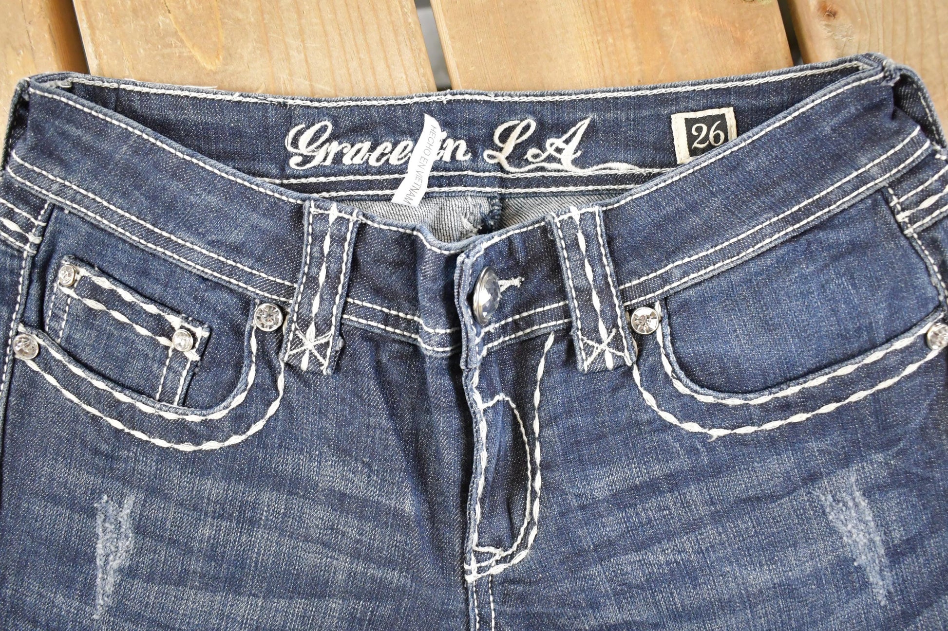 Vintage Deadstock Y2K Grace In LA Bedazzled Bootcut Low Rise Jeans Women's Size 26 x 32