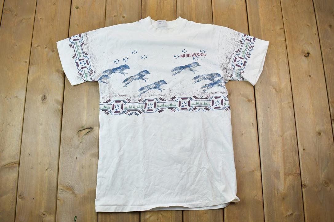 Vintage 1990s Art Unlimited Muir Woods Wolf Theme Graphic T-Shirt