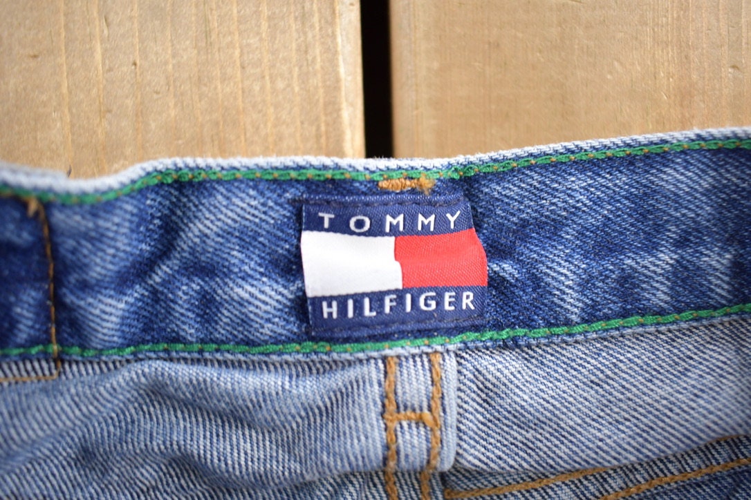 Vintage 1990s Tommy Hilfiger Denim Jeans Size 28x28 American Vintage  Workwear  Streetwear  Vintage Pants