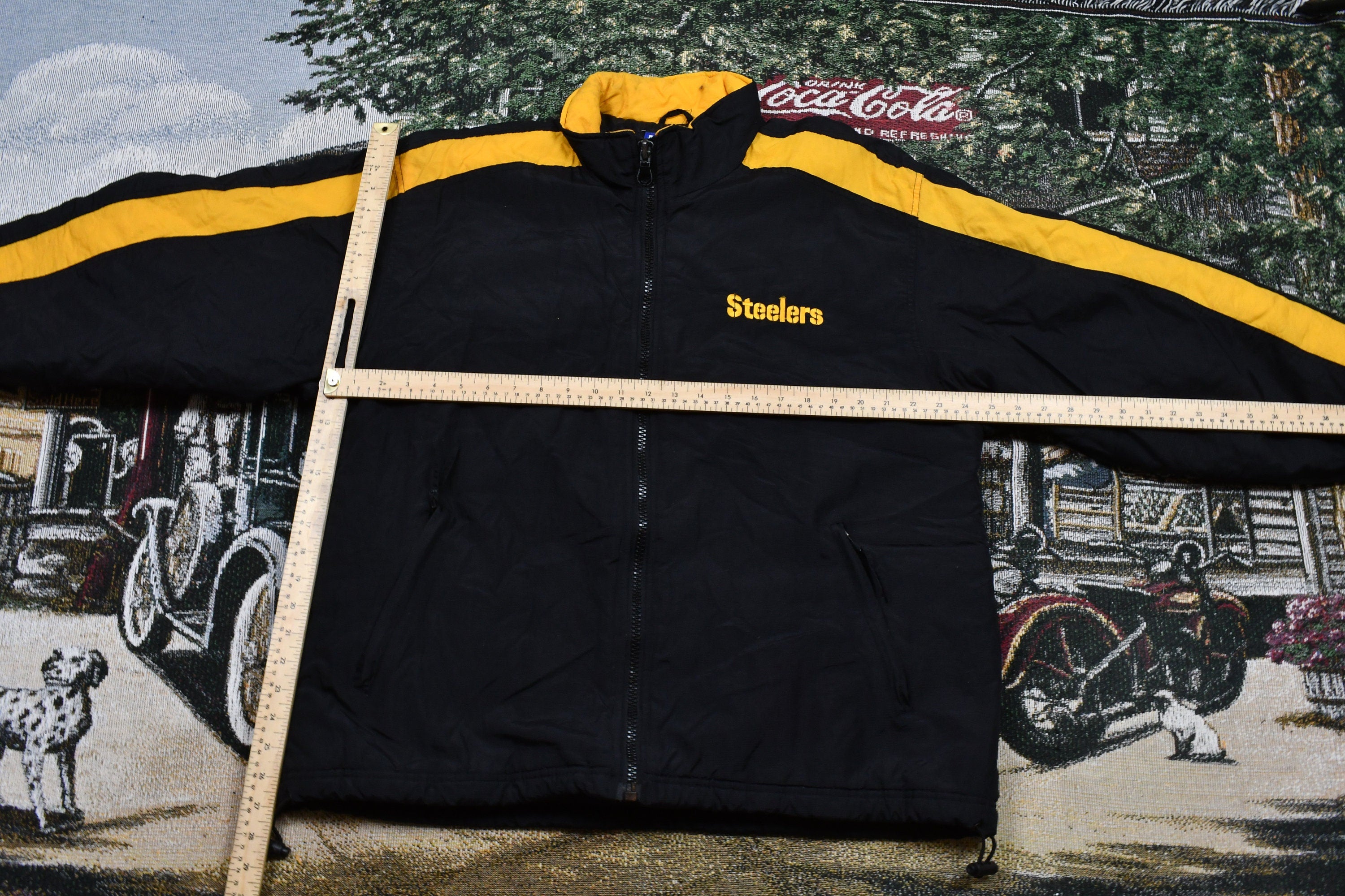 Vintage 1990s Pittsburgh Steelers NFL Logo Athletic Puffer Jacket