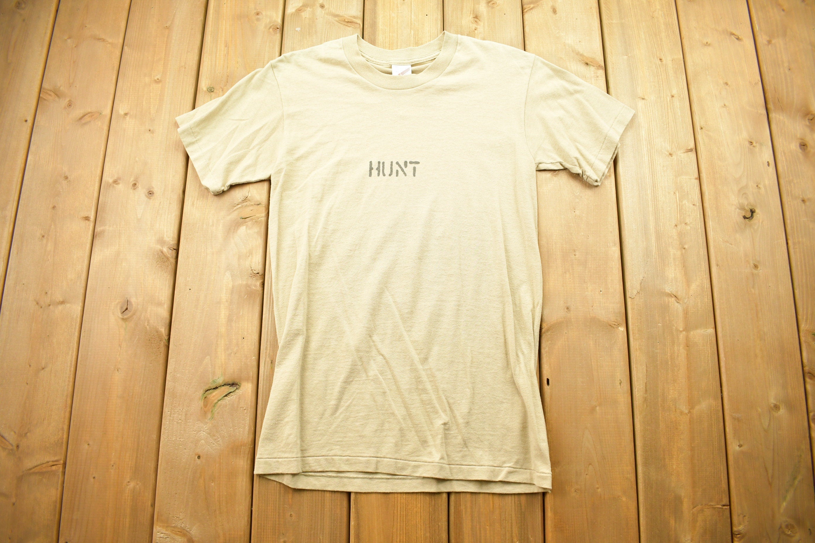Vintage 1980s Hunt Spell Out Graphic T-Shirt