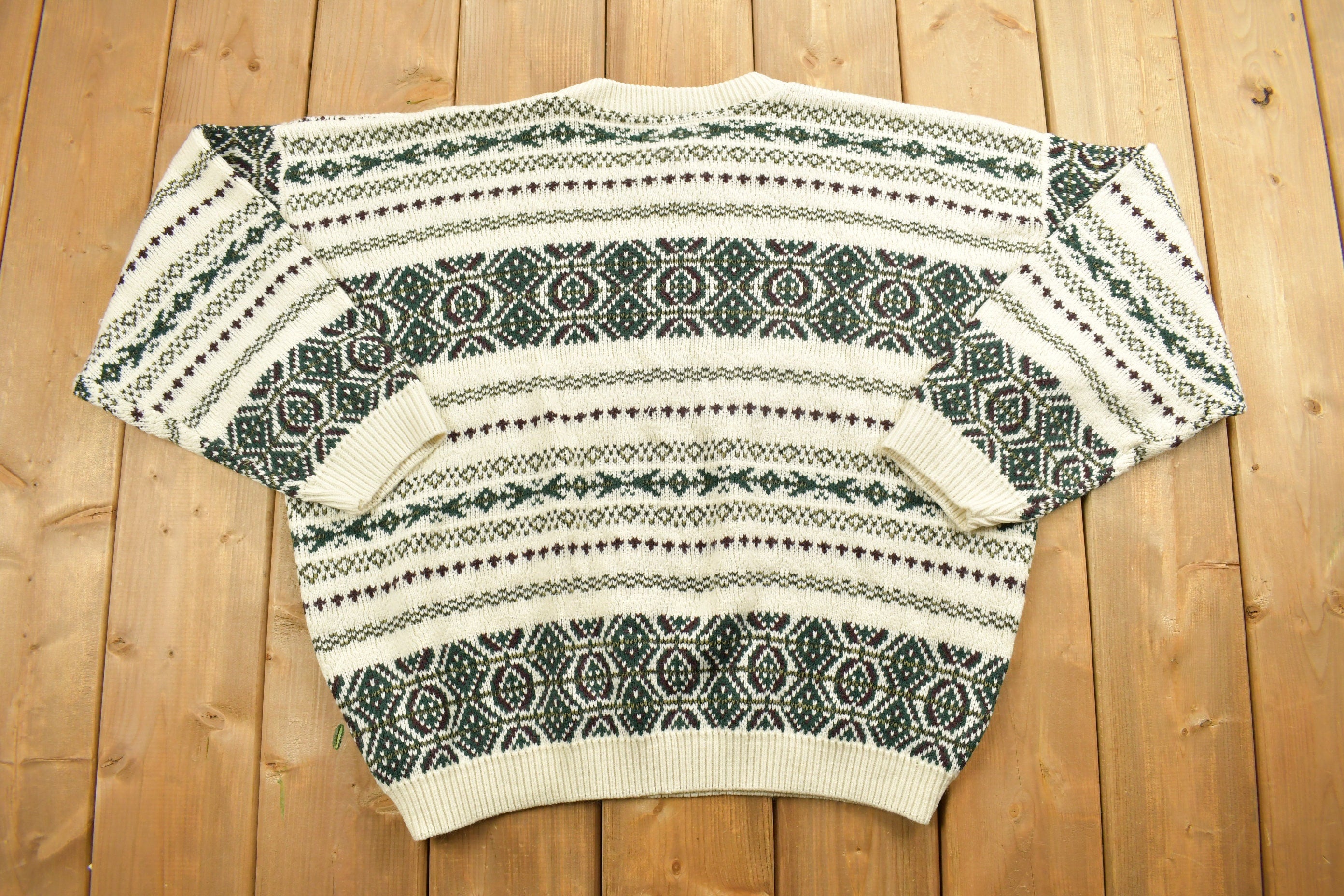 Vintage 1990s Great Canadian Knitted Sweater