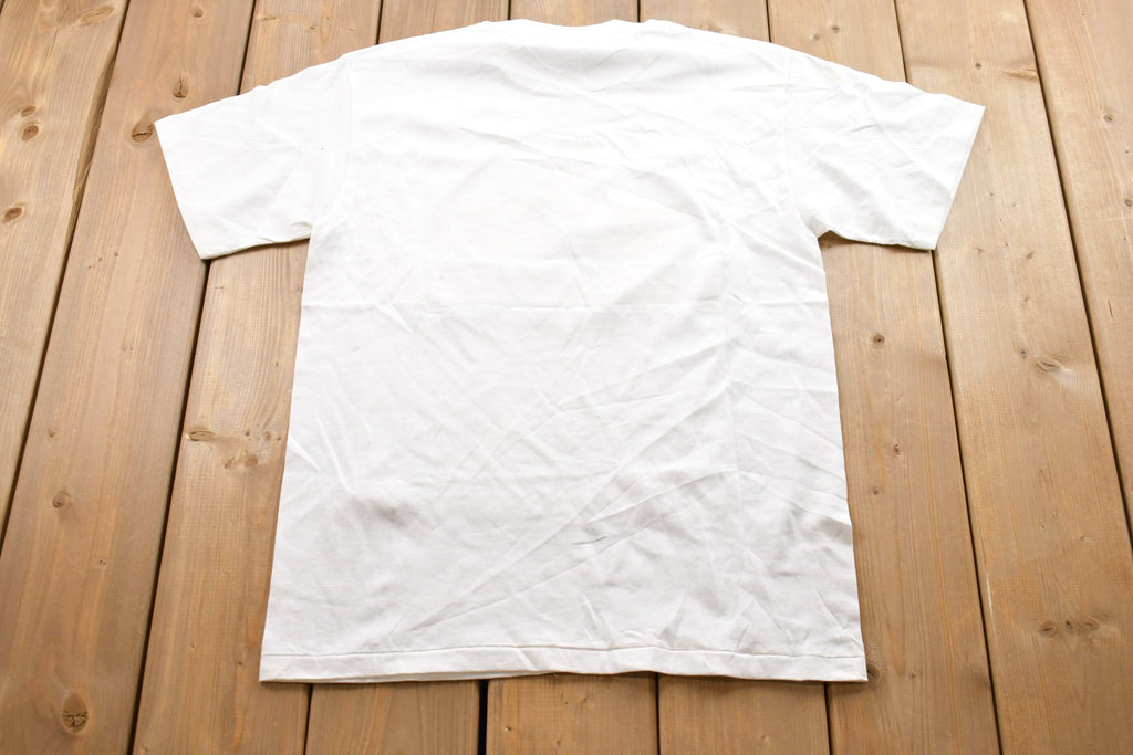 Vintage 1990s Bahamas Paradise Graphic T-Shirt