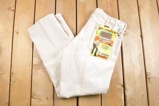 Vintage 1980s Deadstock Wrangler Straight Cut Jeans Size 38 x 31.5 / White / Made in Canada / True Vintage / NWT / 80s Jeans