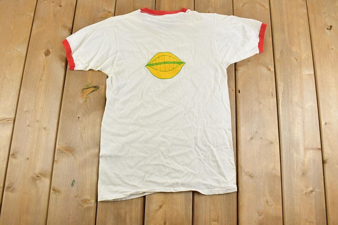 Vintage 1990s Quenched By Mueller Lemon Souvenir T-Shirt