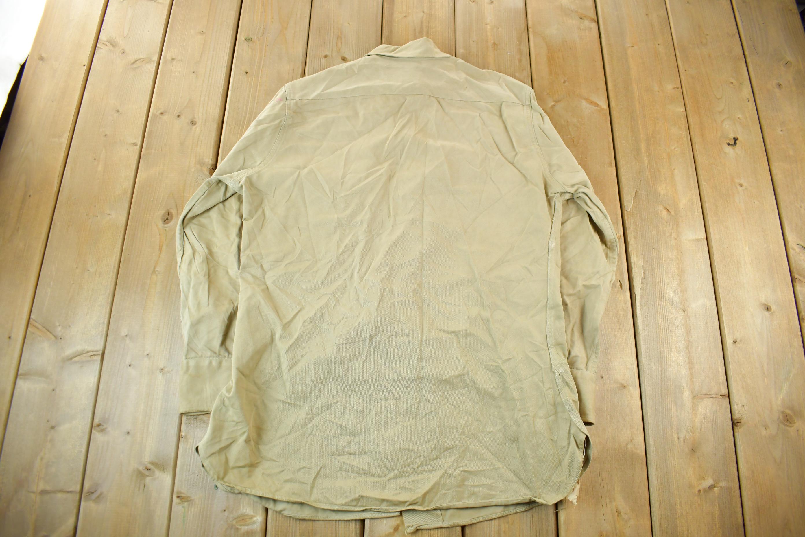 Vintage 1977 Army Military Button Up Shirt Men's Large