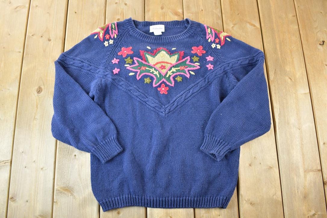 Vintage 1990s Distinction Floral 3D Colored Cable Knit Crewneck Sweater  Vintage 90s Crewneck  Abstract Patterns  Streetwear