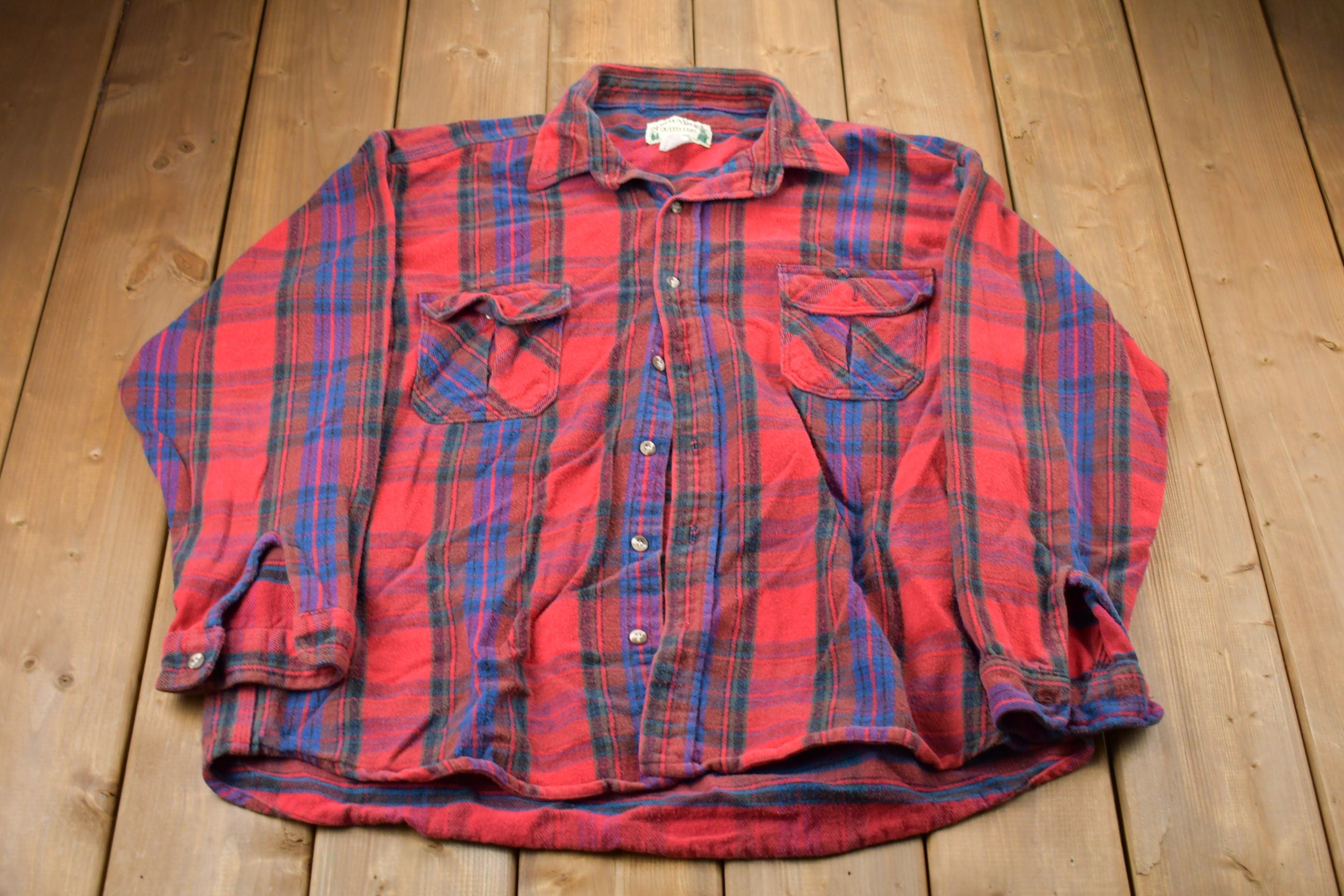 Vintage 1990s Scheels Sport Outfitters Button Up Shirt
