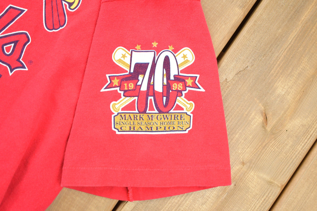 Vintage 1998 Mark McGwire St Louis Cardinals MLB Jersey Graphic T-Shirt
