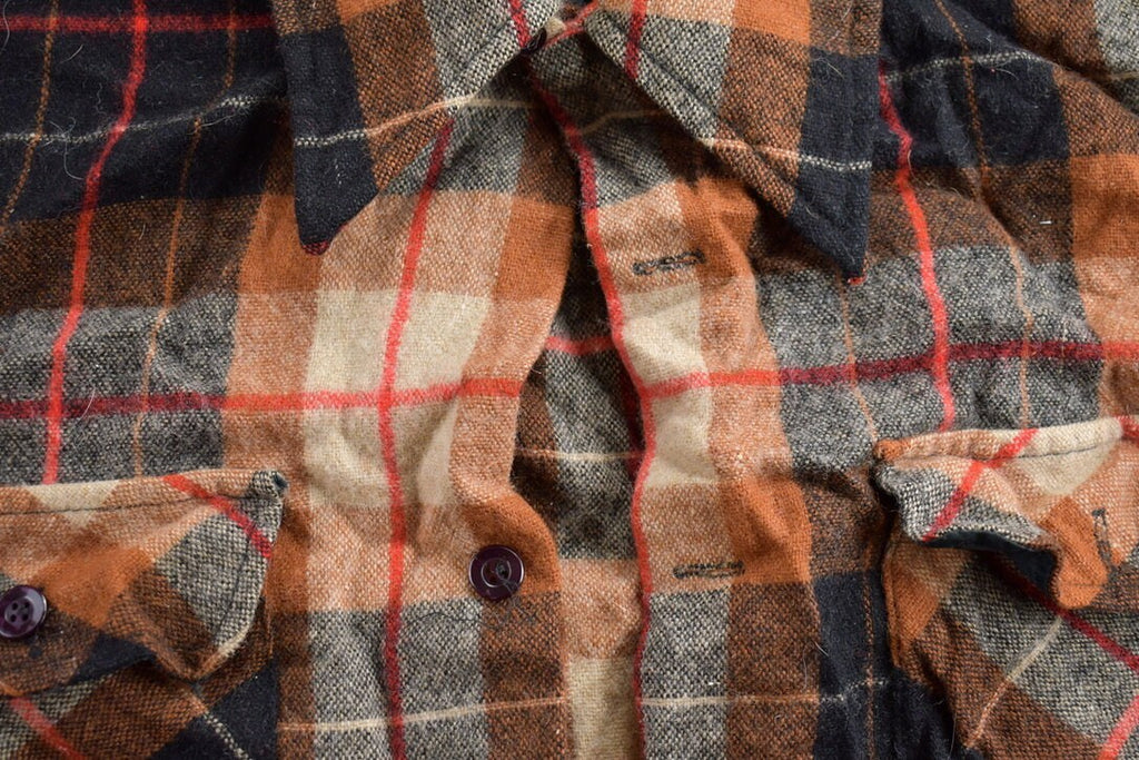 Vintage 1990s Cranbrook Plaid Wool Flannel Button Up Shirt