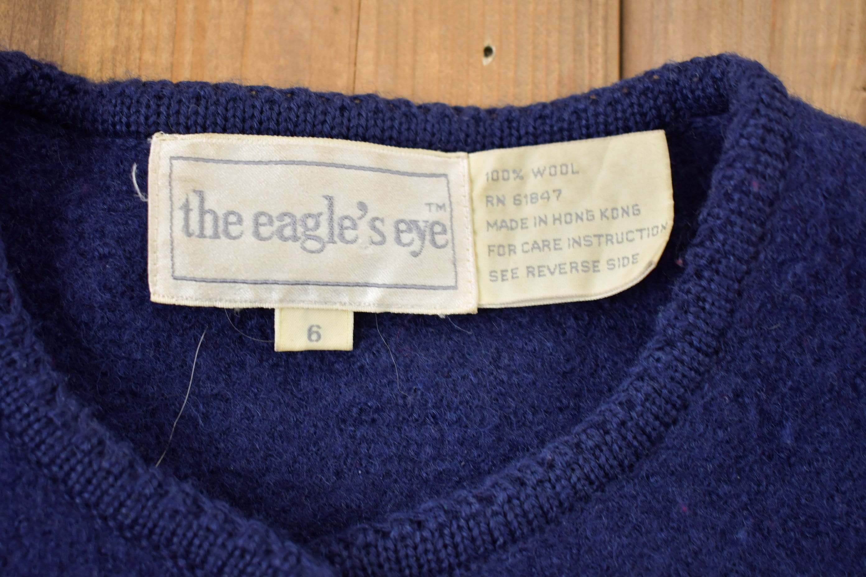 Vintage 1980s The Eagles Eye 100% Wool Sweater