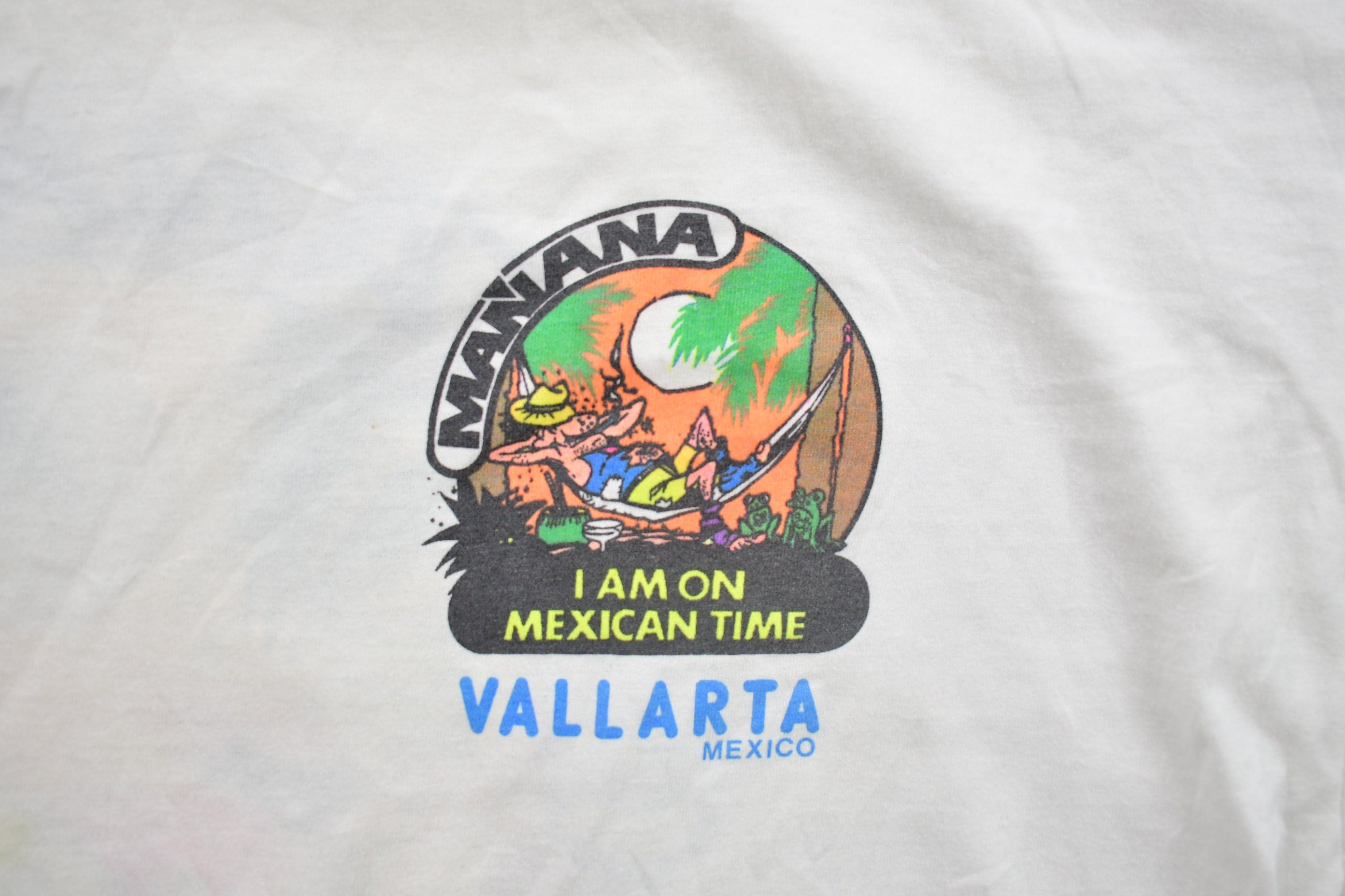 Vintage 1990s Puerto Vallarta Mexico Souvenir T Shirt