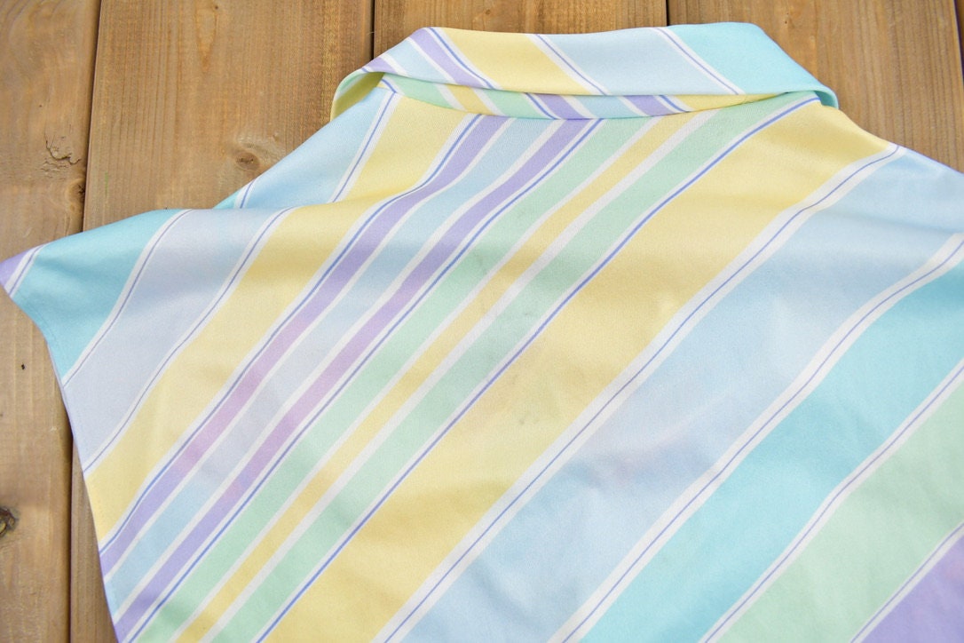 Vintage 1990s Diagonal Stripe Collar Sleeveless T-Shirt