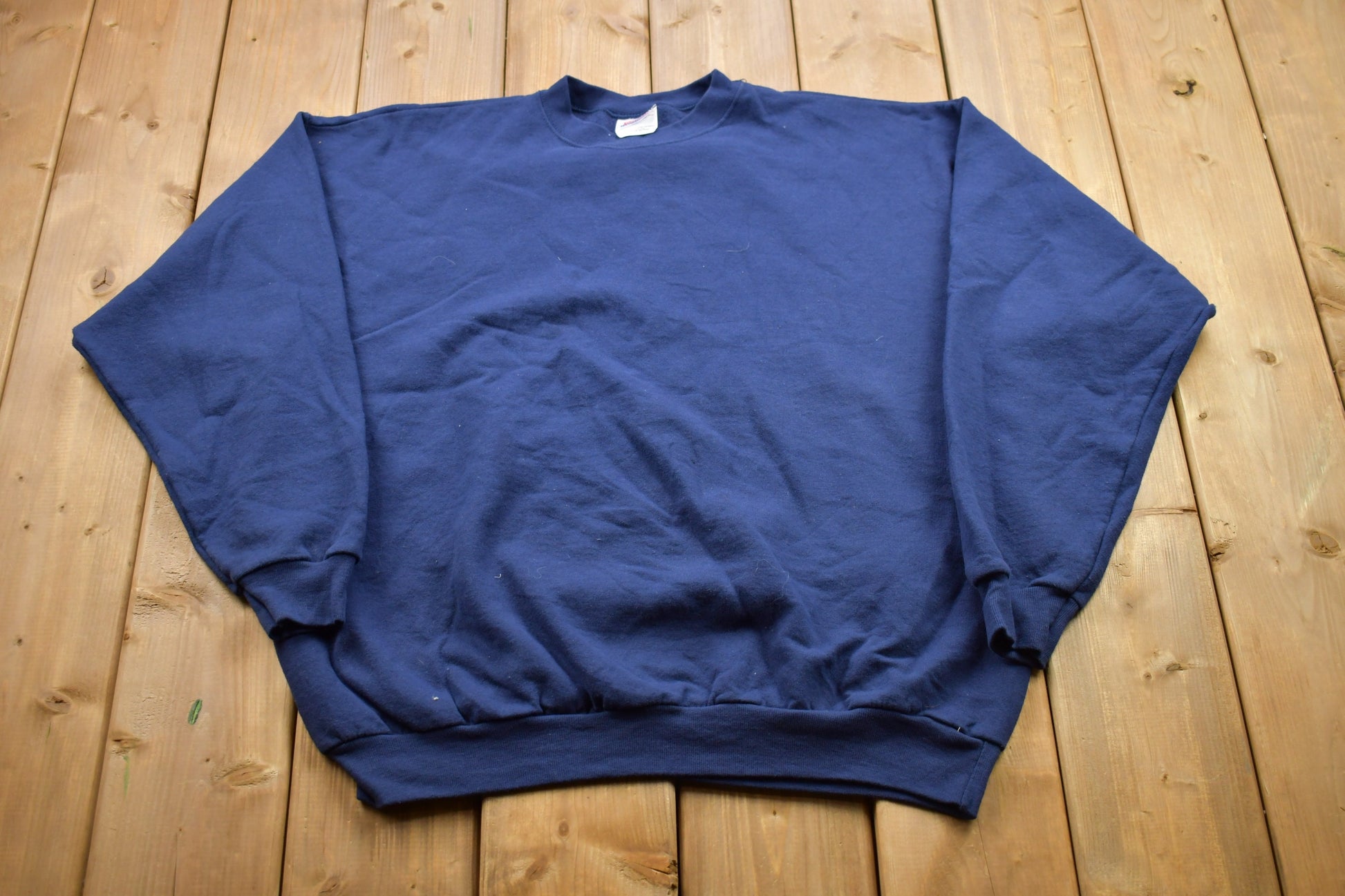 Vintage 1990s Blank Navy Blue Crewneck Sweatshirt