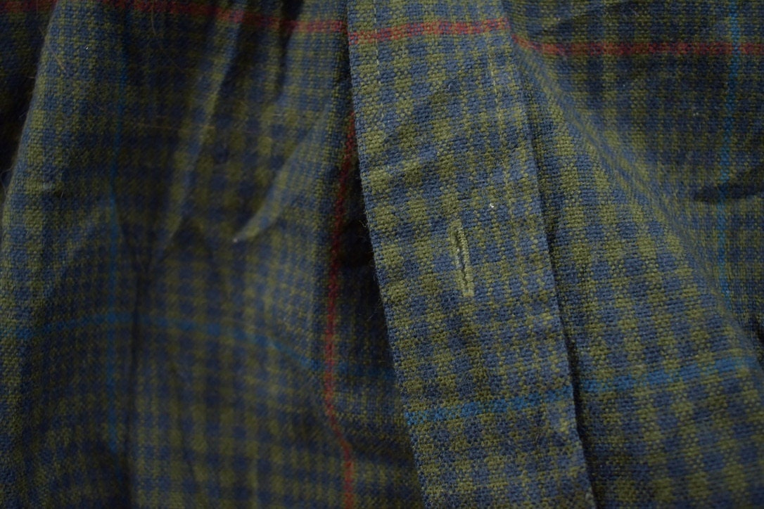 Vintage 1990s Bay Area Traders Plaid Flannel Button Up Shirt