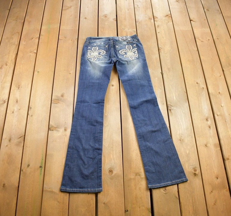 Vintage Y2K Miss Me Bedazzled Low Rise Jeans Size 26x31