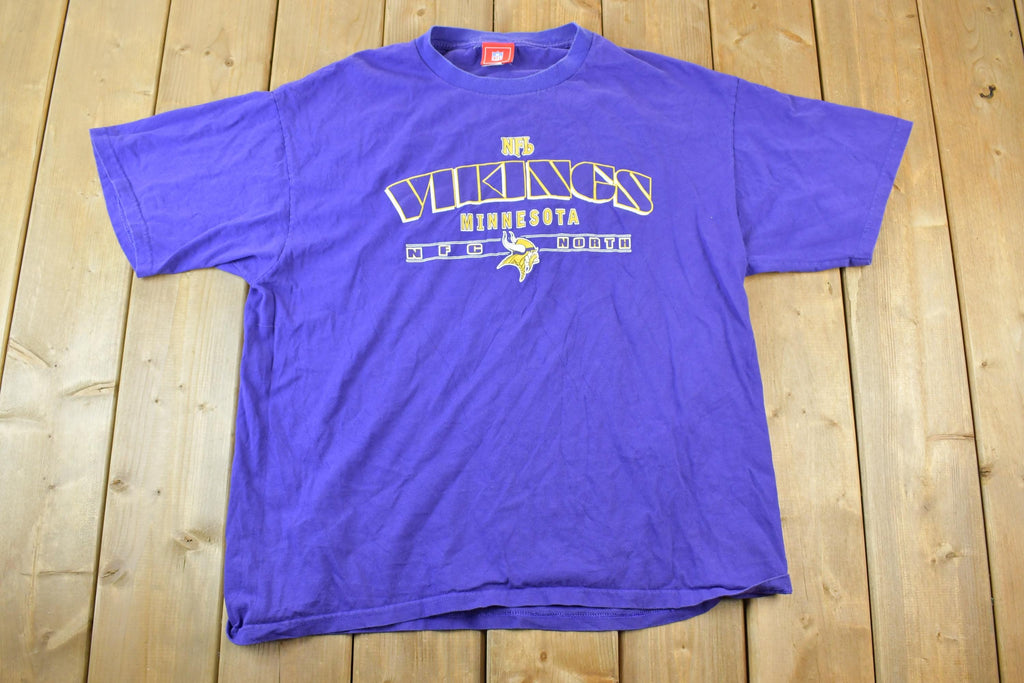 Vintage 1990s Minnesota Vikings NFL Graphic T-Shirt