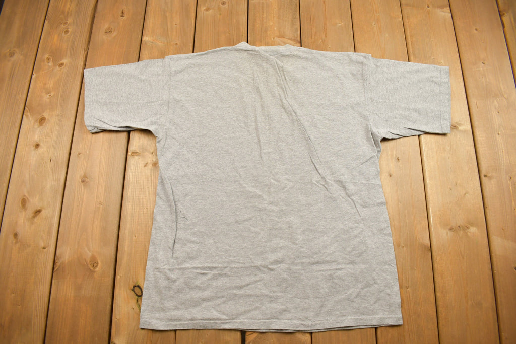 Vintage 1990s Cleveland Browns NFL Graphic T-Shirt