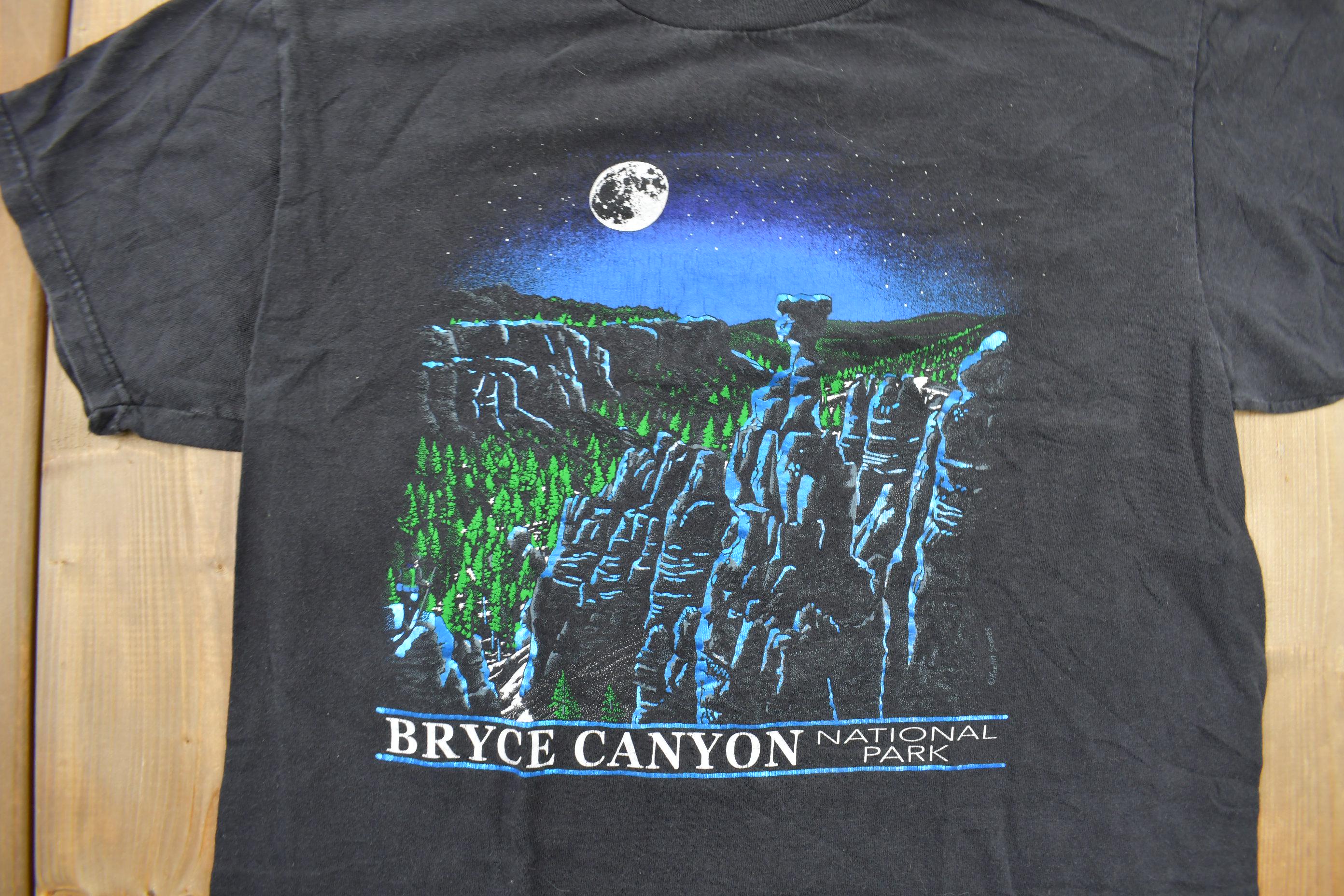 Vintage 1990s Bryce Canyon National Park T-Shirt