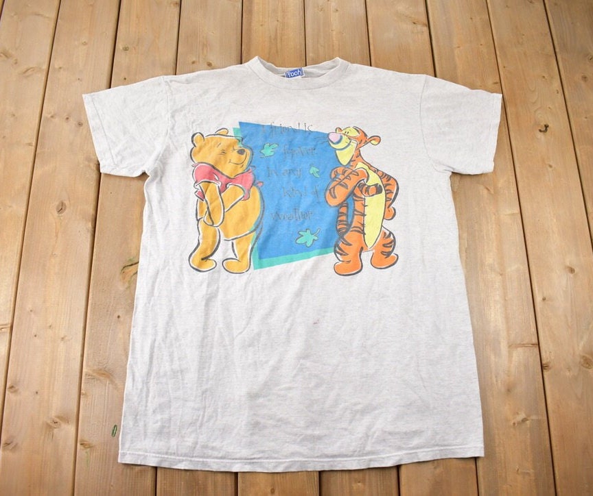 Vintage 1990s Disney Winnie The Pooh and Tigger Graphic T-Shirt Made In USA