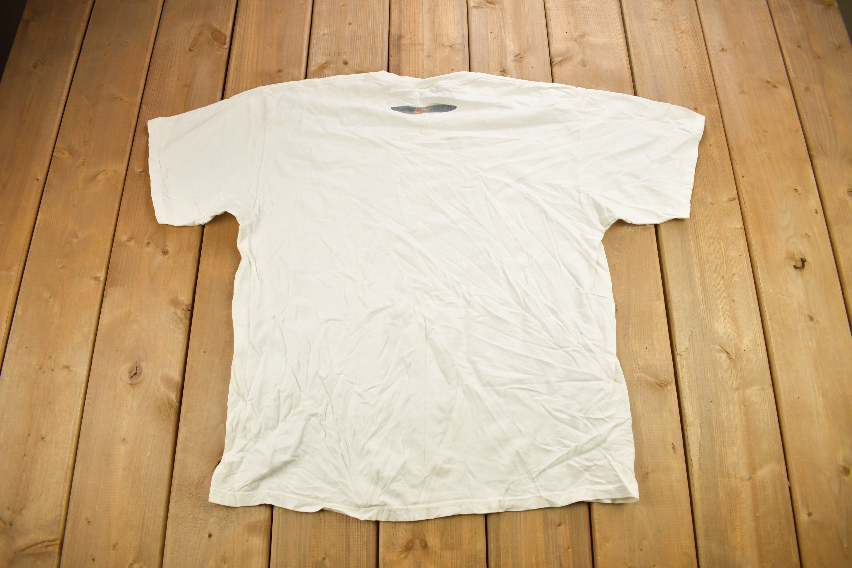 Vintage 1990s Nike Graphic T-Shirt