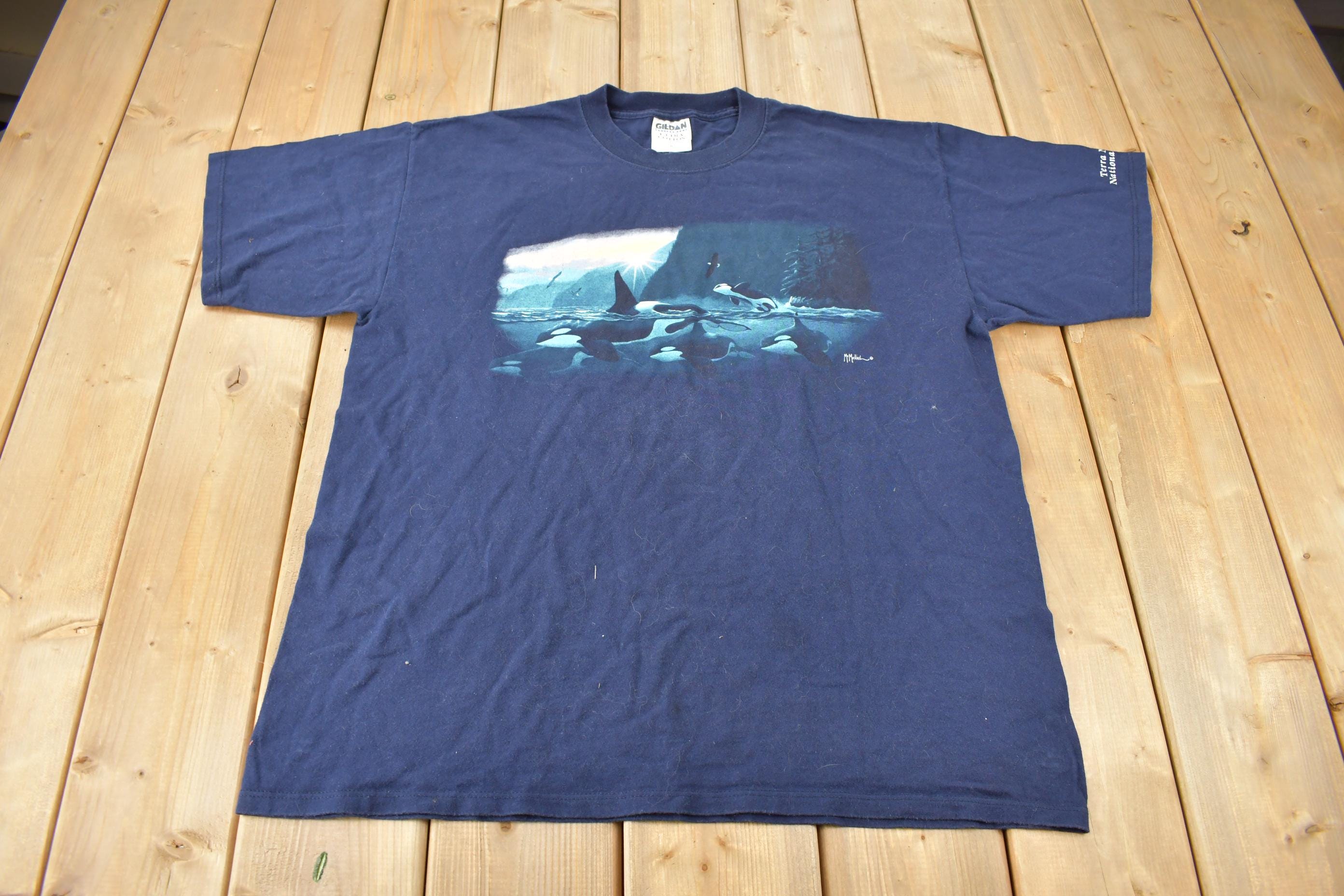 Vintage 1990s Terra Nova National Park Orca Whale Theme Graphic T-Shirt Size XL