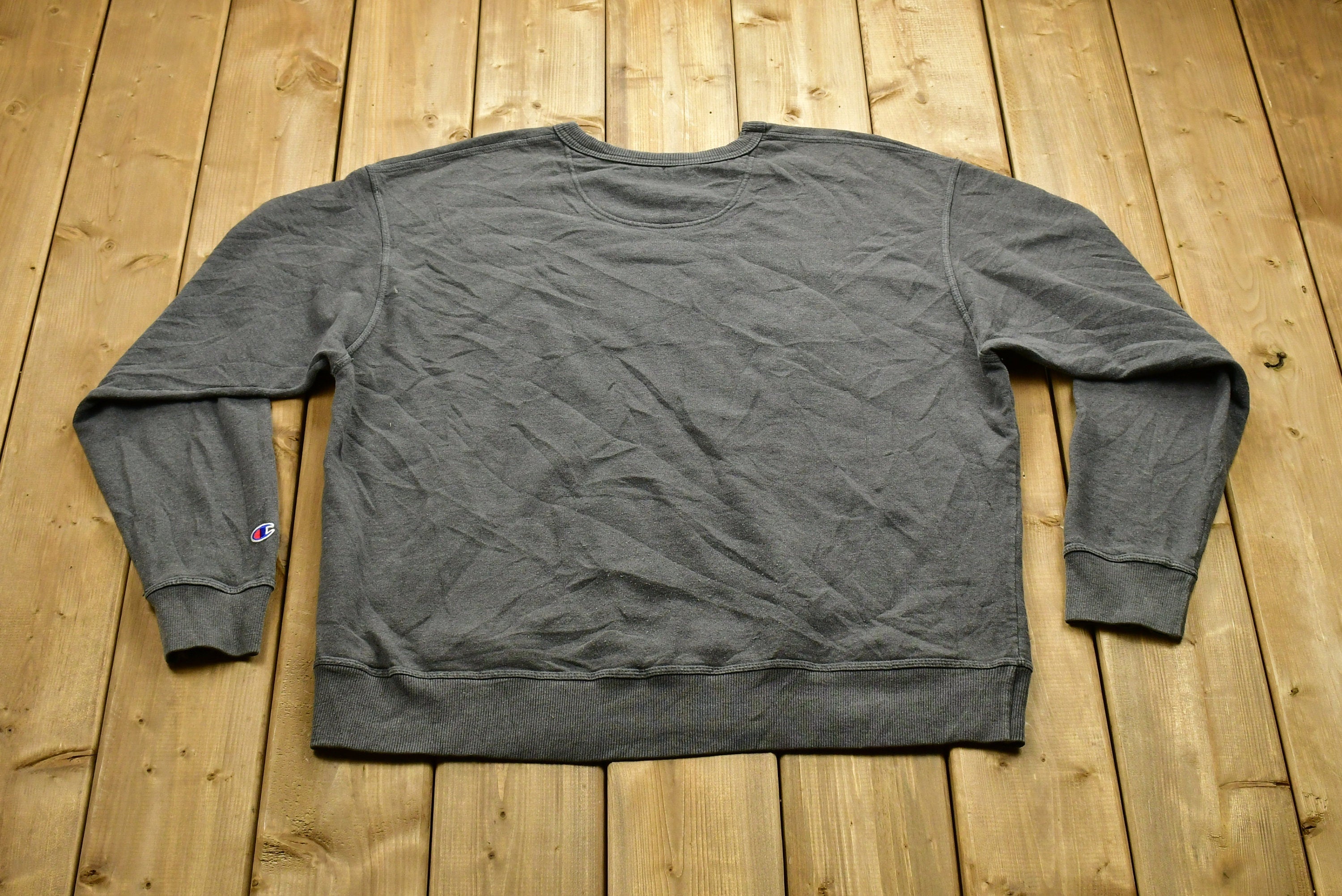 Vintage Champion Embroidered Crewneck Sweatshirt