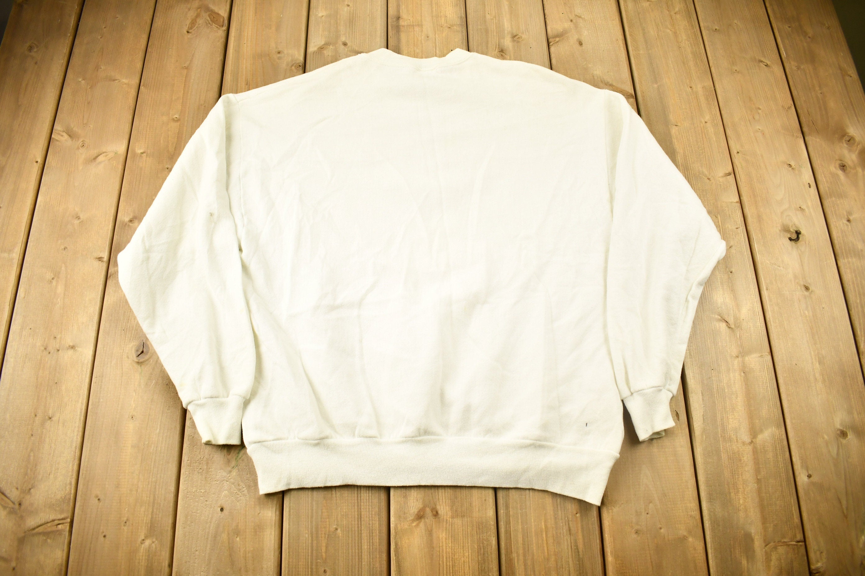 Vintage 1997 Barnum Graohic Crewneck Sweatshirt