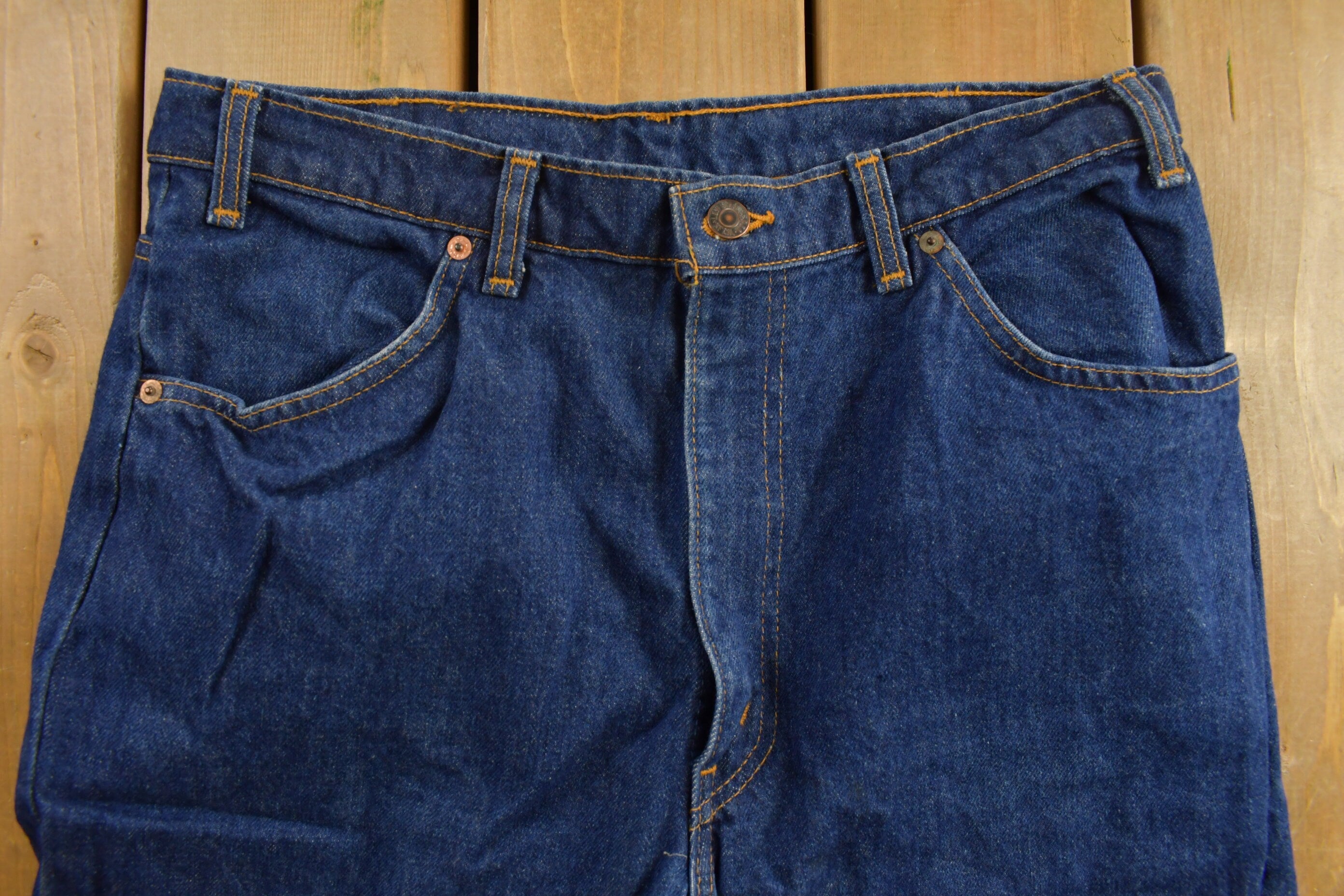 Vintage Levi's Orange Tab Jeans Size 32 x 30