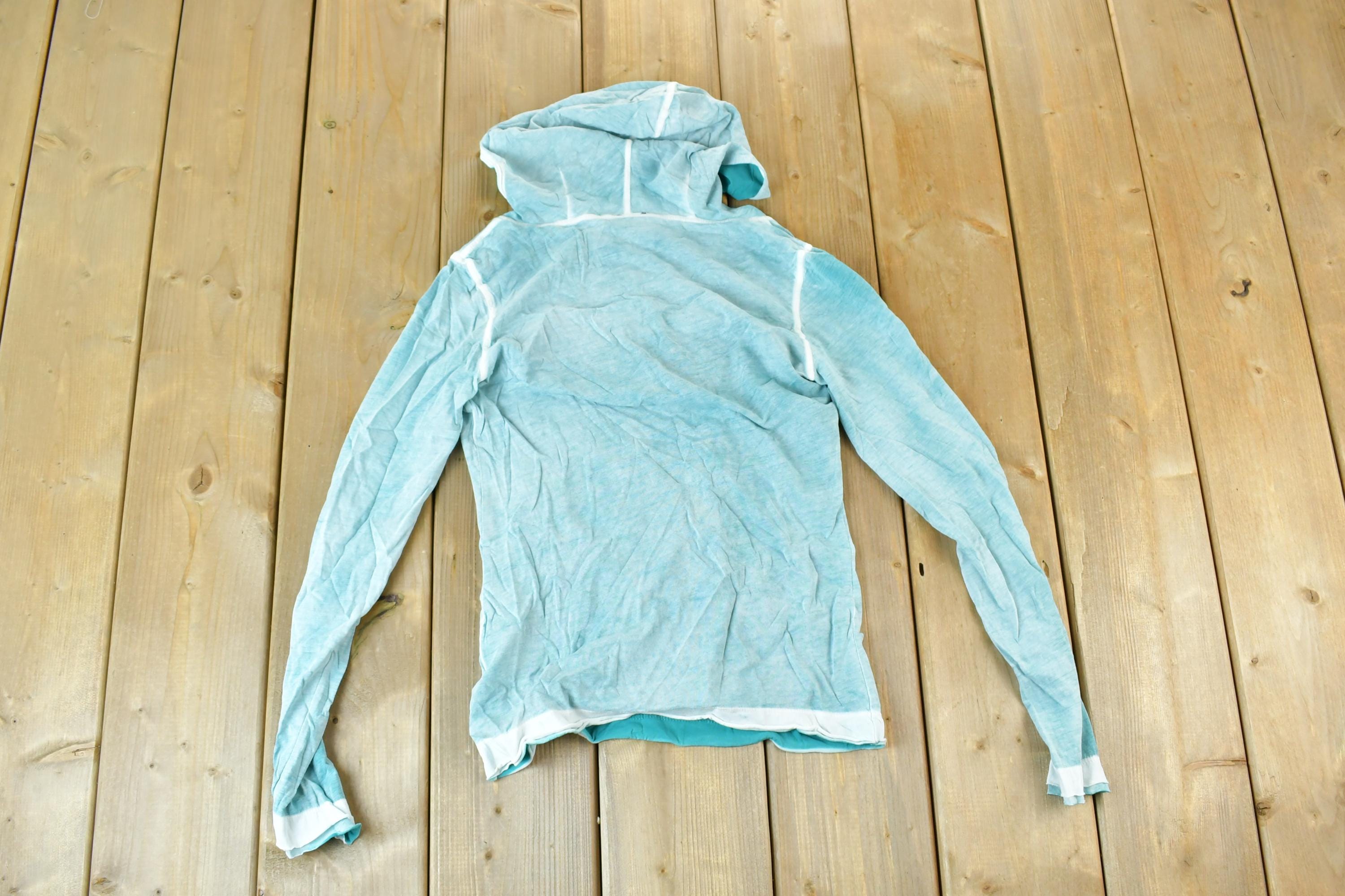 Women Vintage Vigoss Y2K Hooded T-Shirt / Vigoss Grunge Skull Print / Contrast Stitch / Internet Famous Clothing / Over Dyed / Y2K Bedazzled