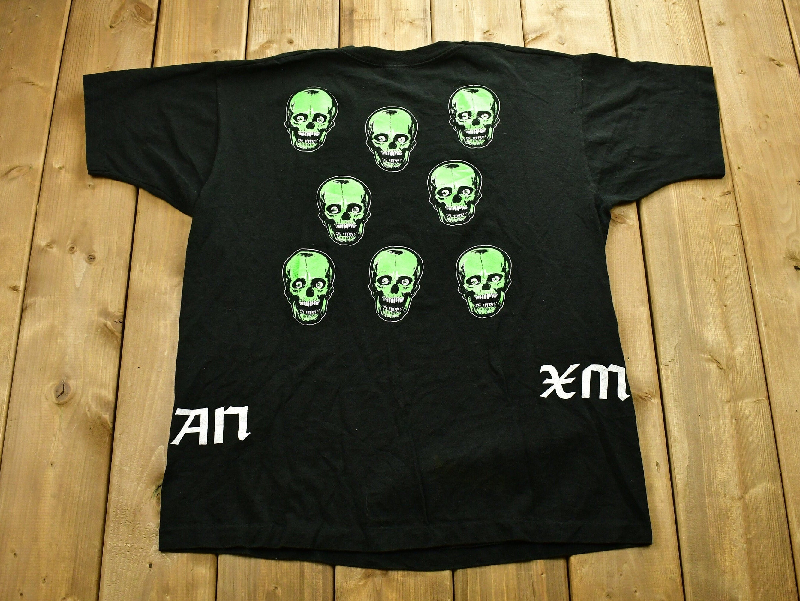 Vintage 90's All Over Skull Print Single Stitch T-Shirt