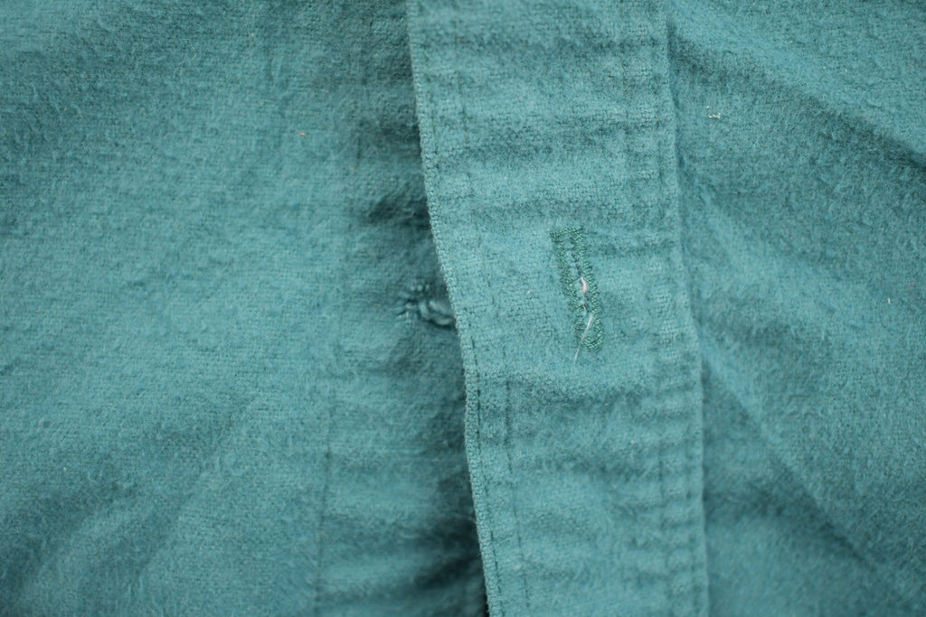 Vintage 1990s Eddie Bauer Blank Turquoise Button Up Shirt