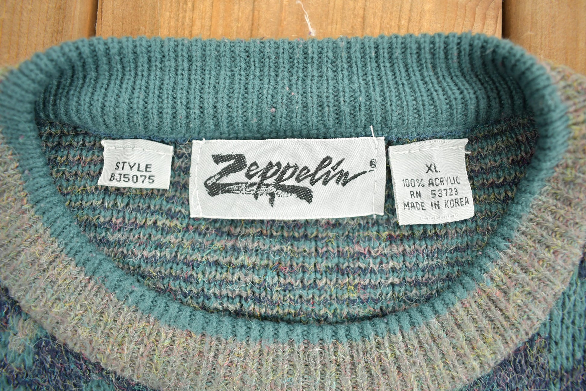 Vintage 1990s Abstract Knit Crewneck Sweater / Vintage 90s Crewneck / All Over Pattern / Colorful Sweatshirt / Abstract Pattern / Zeppelin