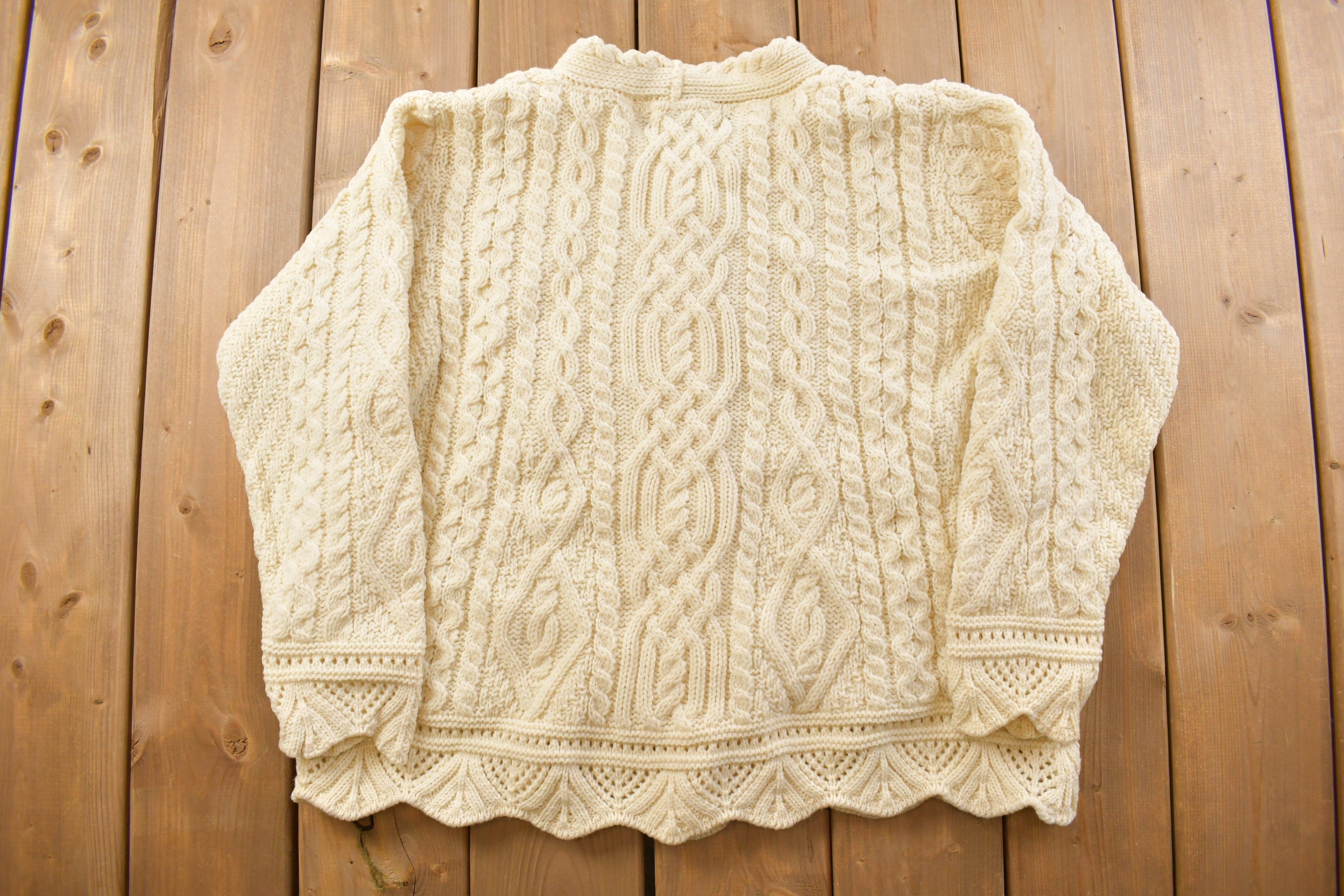 Vintage 1980s Aran Crafts 100% Wool 3D Cable Knit Cardigan Sweater