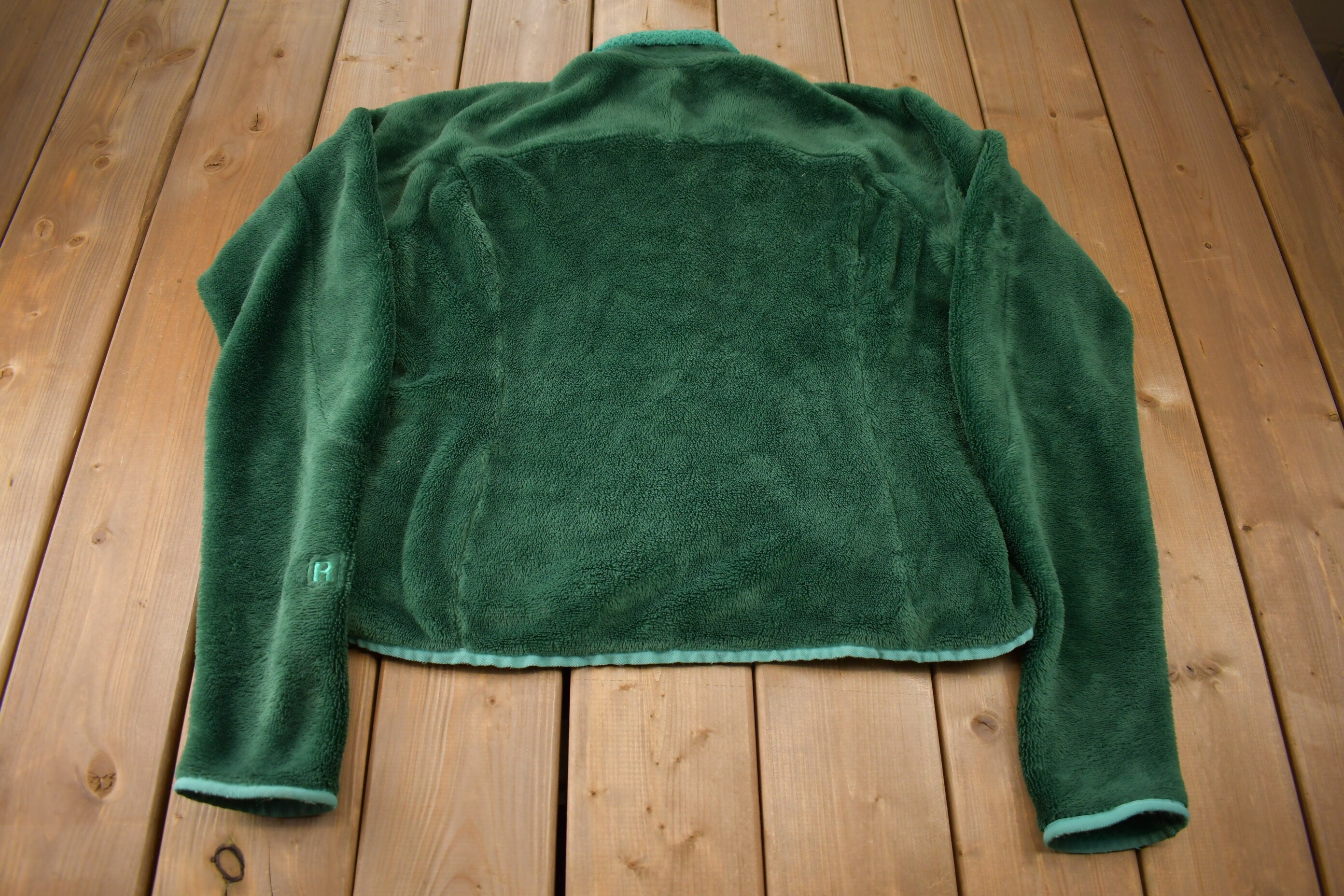 Vintage Patagonia Green Full Zip Cinched Sweatshirt