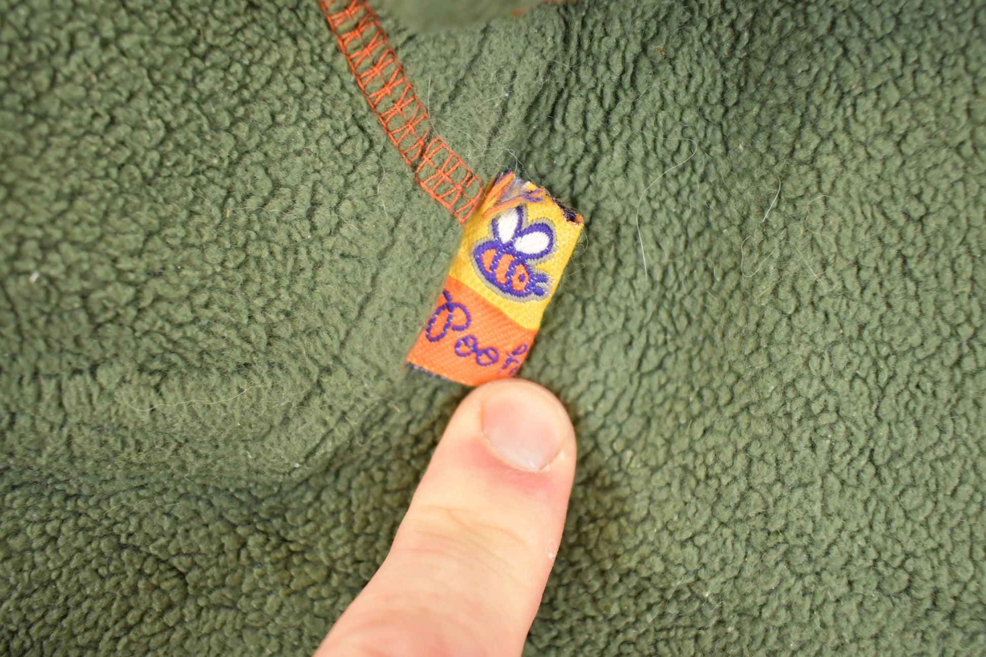 Vintage 1990s Disney Tigger Pooh Bear Fleece Hoodie Sweater Mens M / 90s Winter Sweatshirt / Fleece Disney