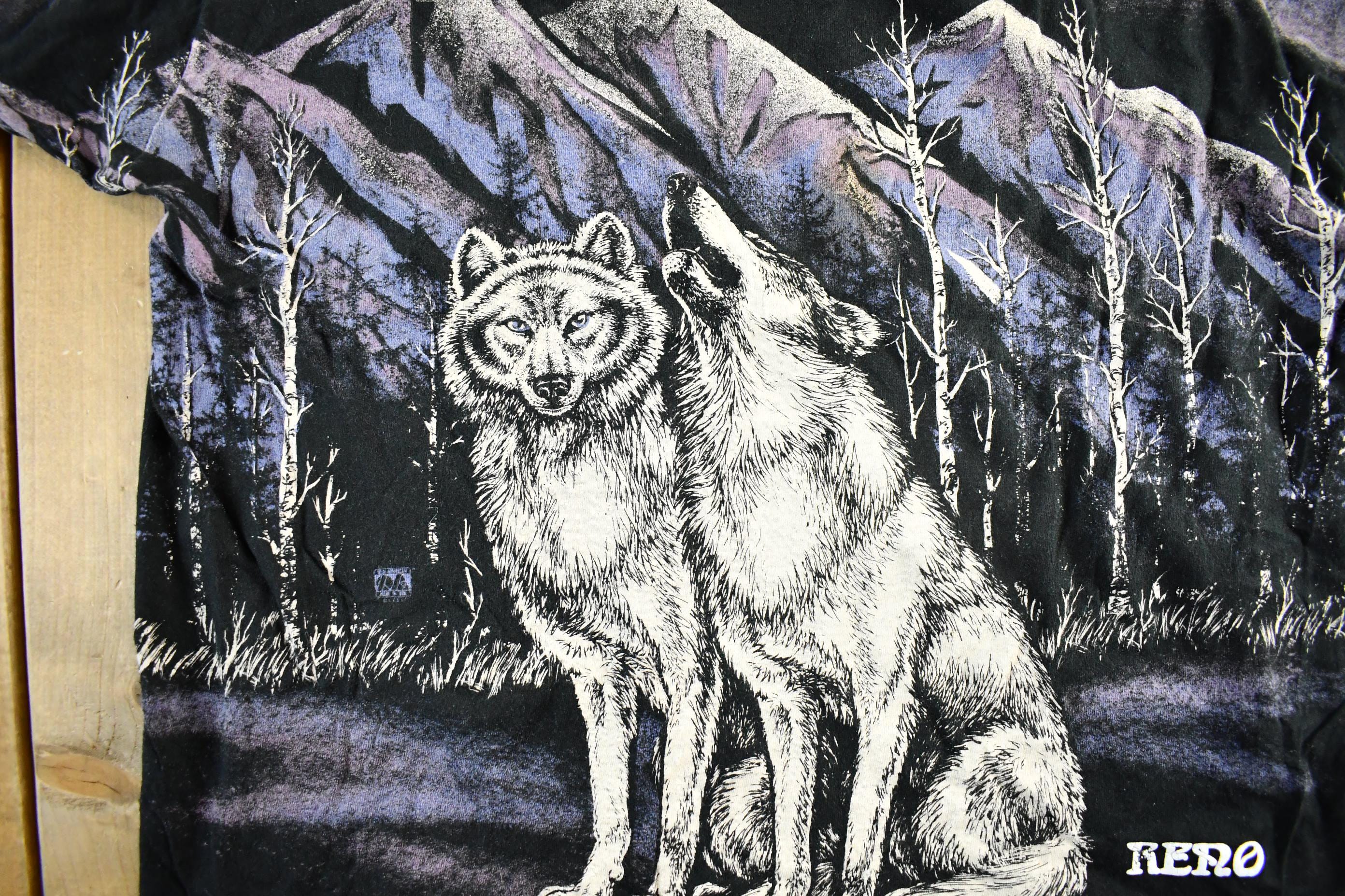 Vintage 1990s Wolf Theme All Over Print Graphic T-Shirt Men's XL