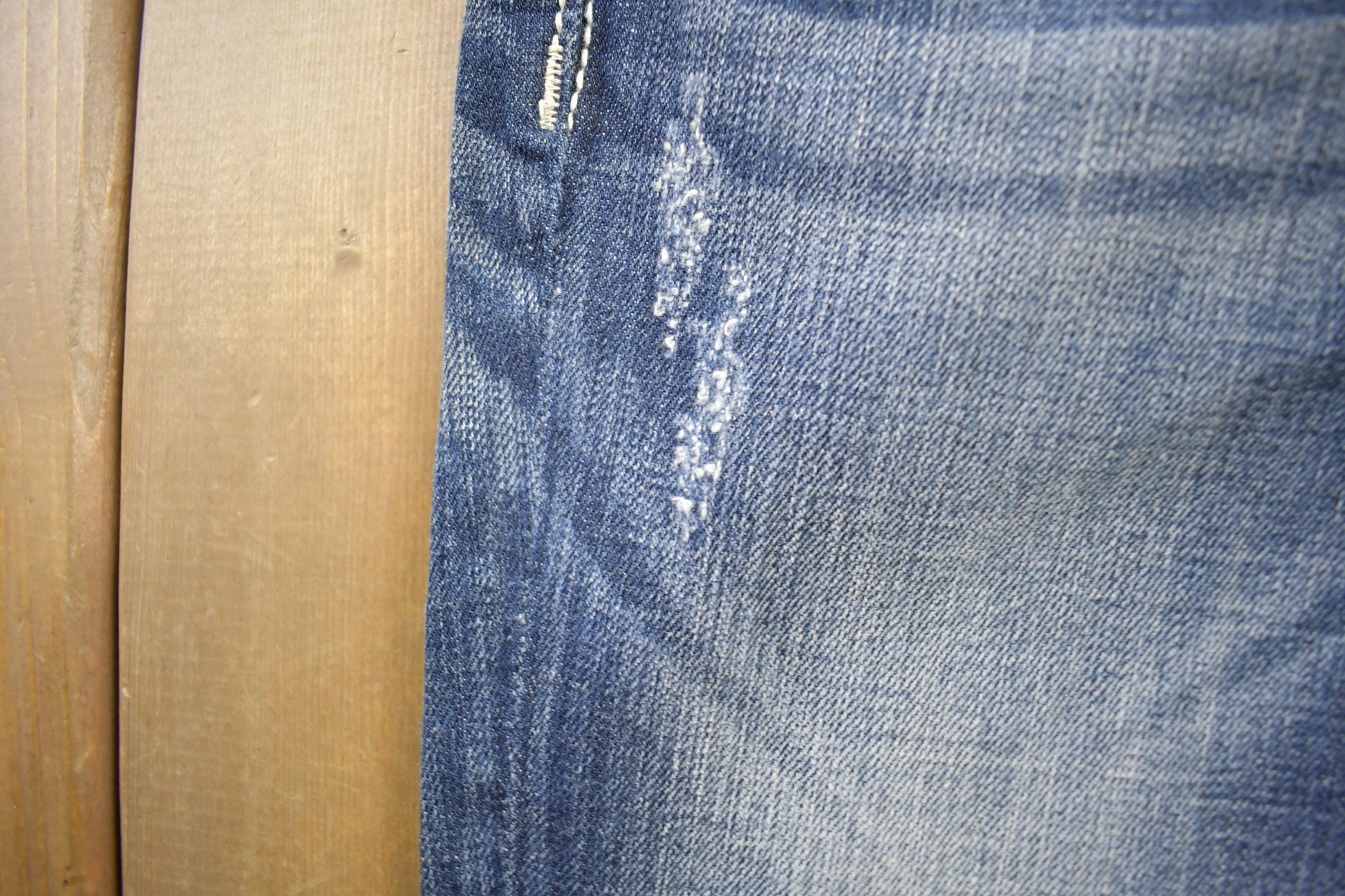 Vintage Y2K Miss Me Bedazzled Low Rise Jeans Size 26x33