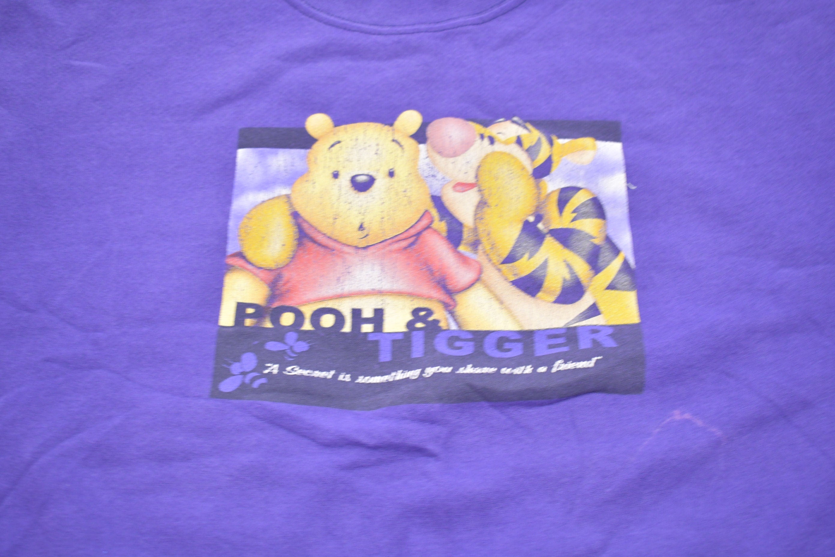 Vintage 1990s Disney Pooh & Tigger Graphic Crewneck Sweatshirt