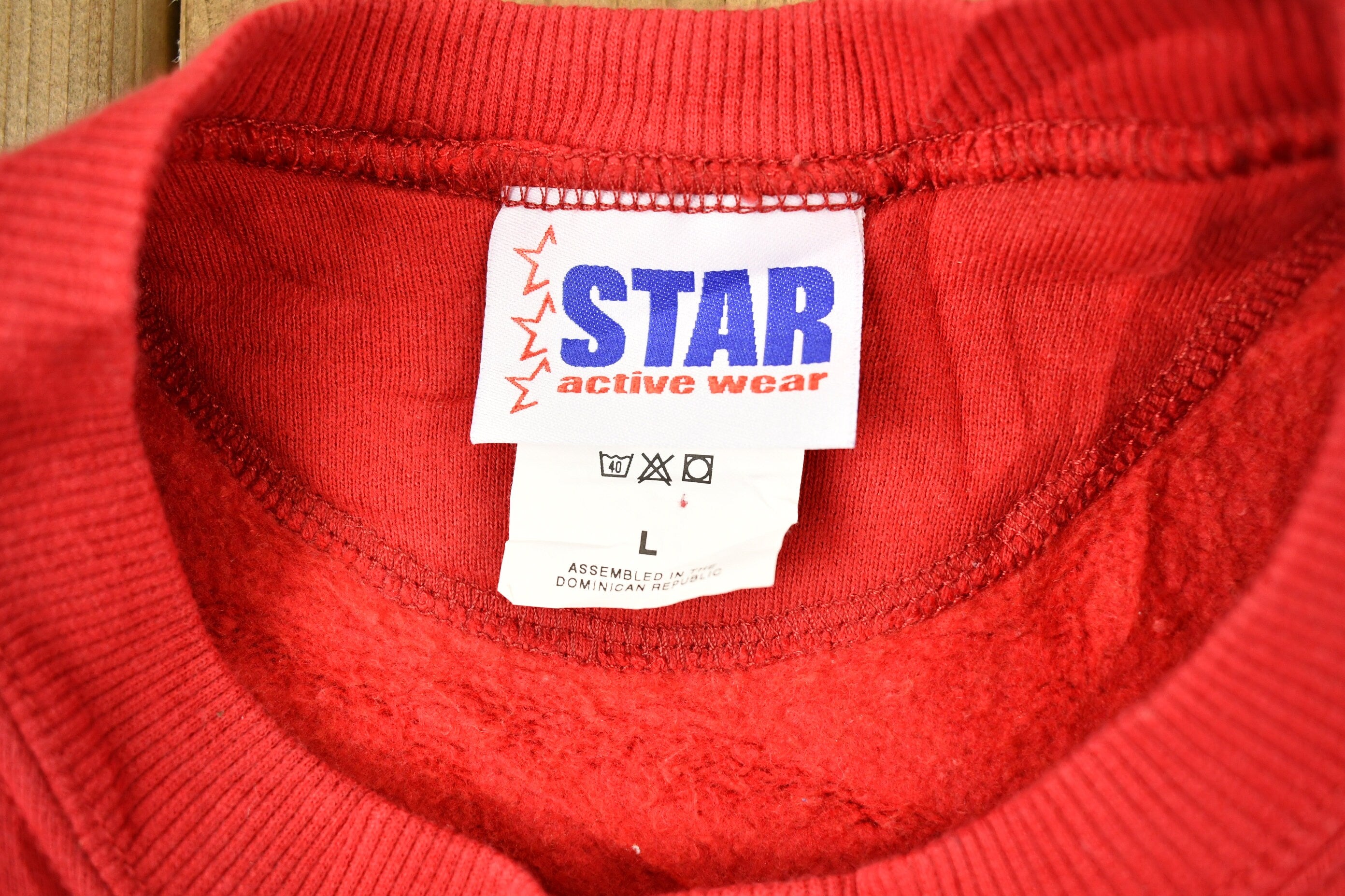 Vintage 1990s Star Activewear Blank Red Crewneck Sweatshirt