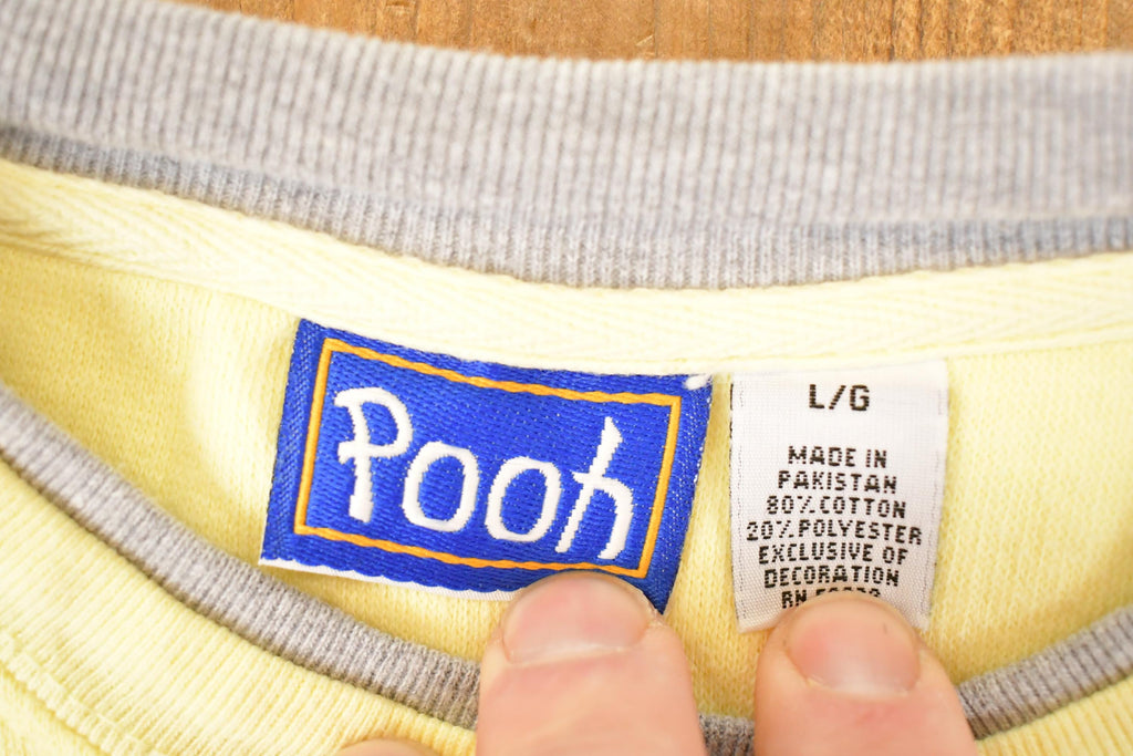 Vintage 1990s Pooh Tigger Embroidered Disney Crewneck Sweater Men's L