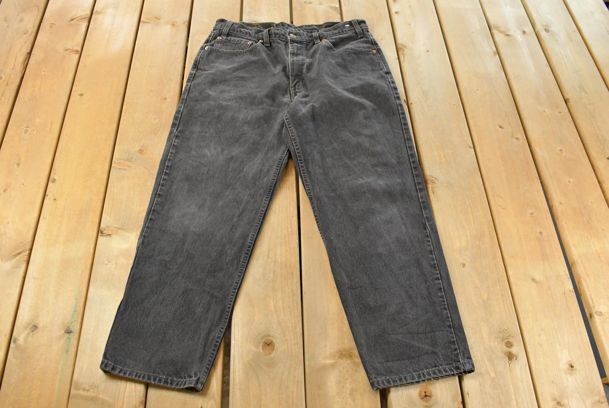 Vintage 1990s Levi's 550 Relaxed Denim Jeans Men's 34 x 29 / Faded Black Wash / 90s Levi's / Made in Canada