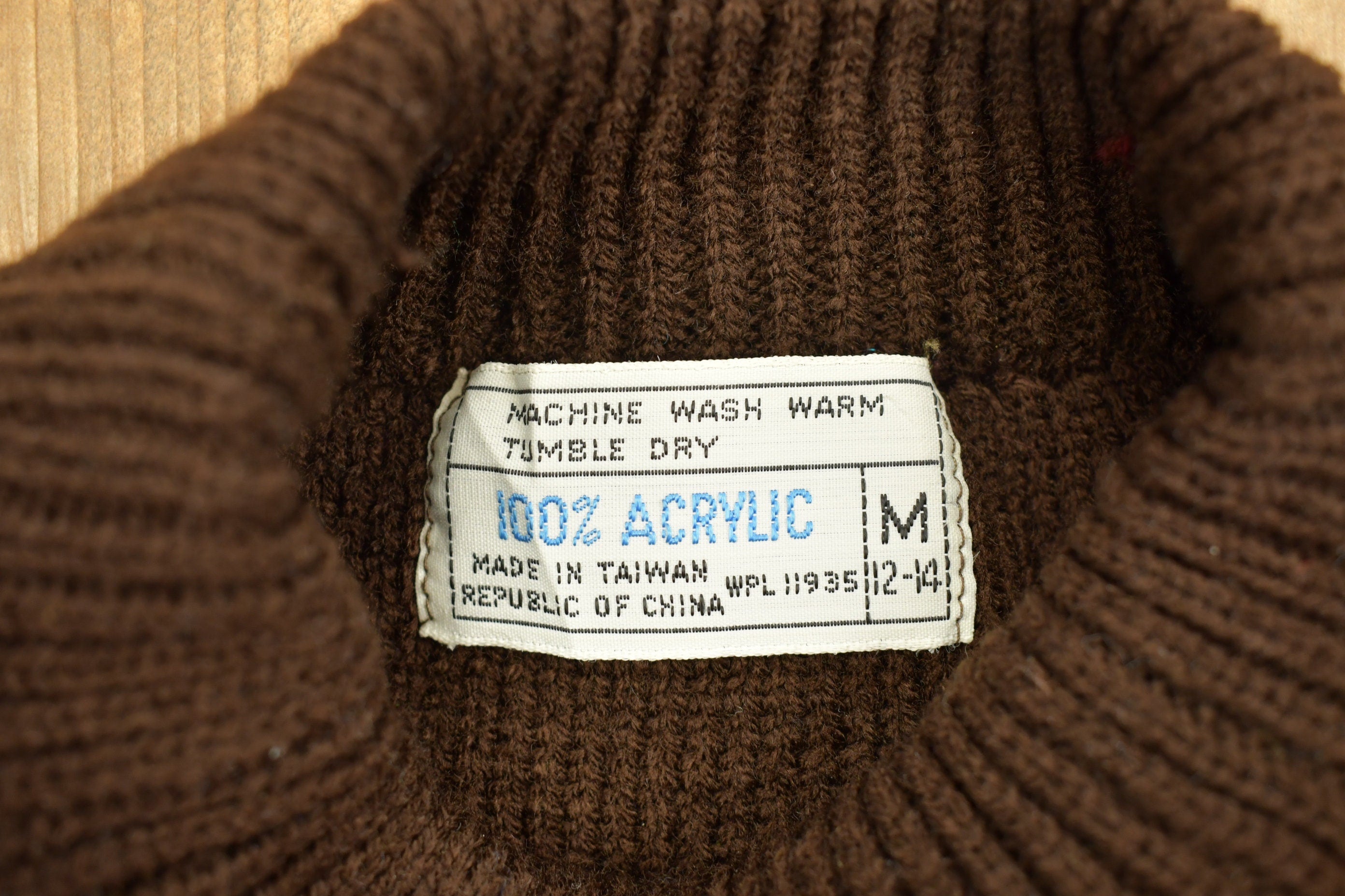Vintage 1980s Knit Mock Neck Sweater