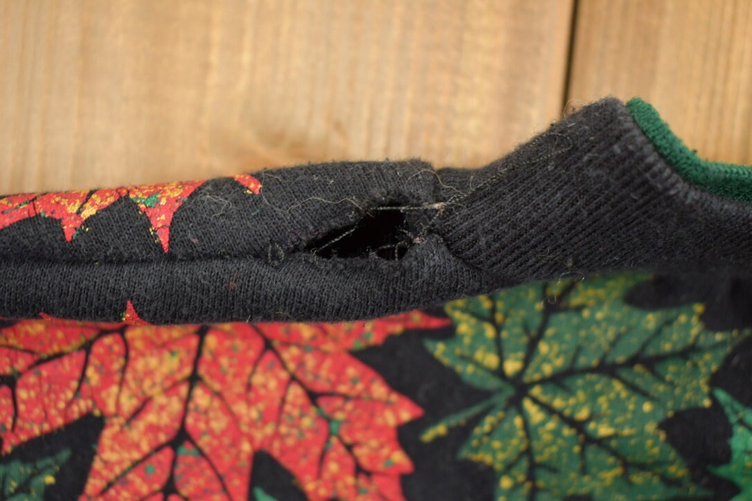 Vintage 1990s All Over Print Floral Print Crewneck