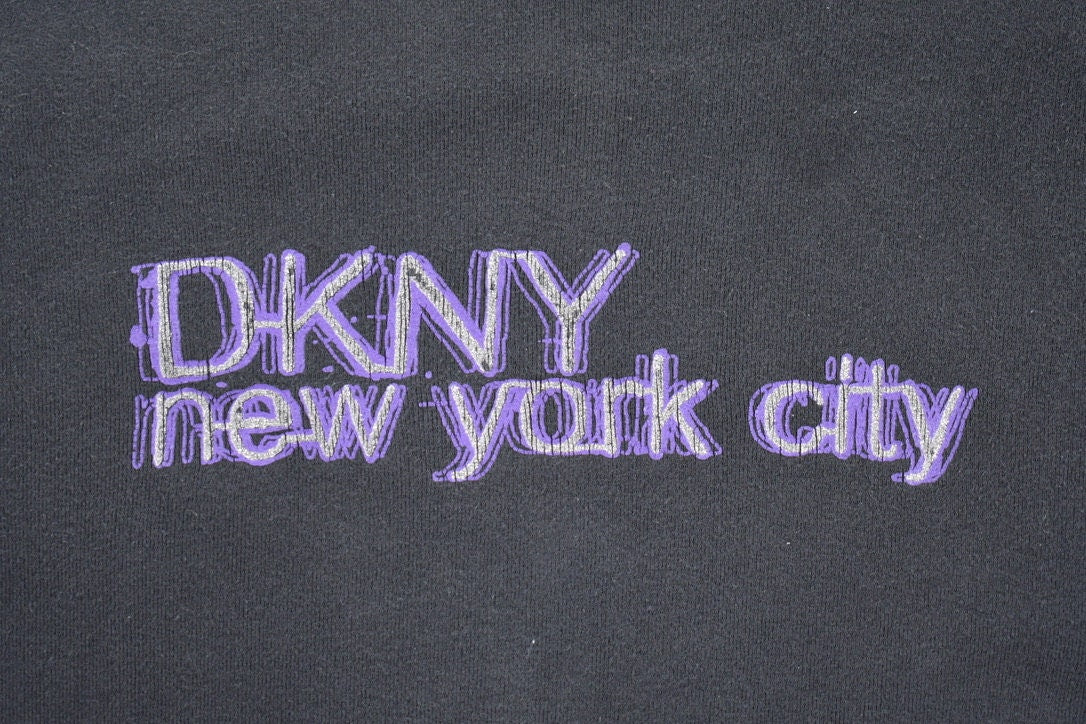 Vintage Y2K DKNY Graphic T Shirt