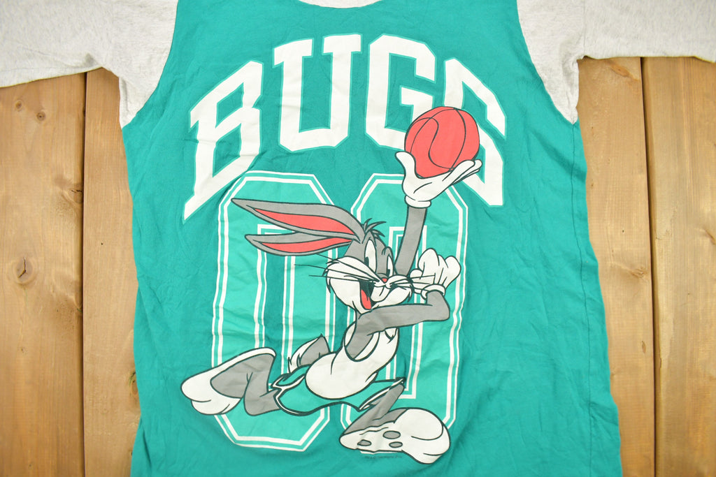 Vintage 1996 Looney Tunes Bugs Bunny Basketball Theme Lounge T-Shirt